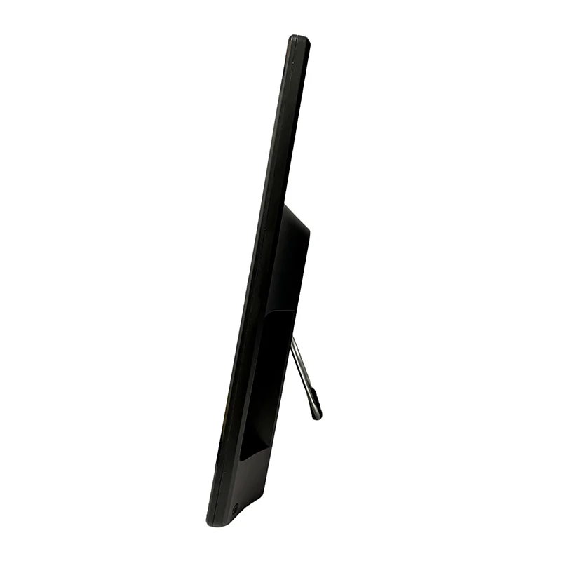 Téléviseur portable 17.3 pouces avec résolution 1600 x 900, compatible DTV et ATV pour un divertissement optimal en déplacement