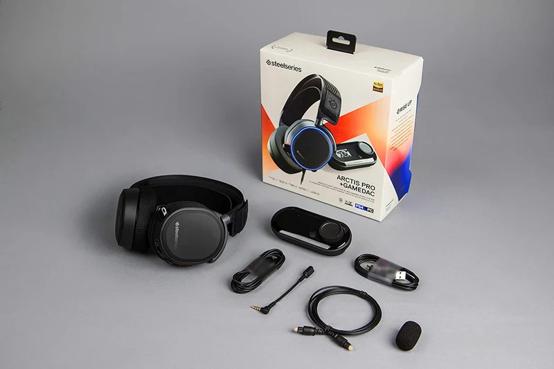 SteelSeries Arctis Pro + GameDAC Wired Gaming Headset - Certified Hi-Res Audio - Dedicated DAC and Amp - for PS4 and PC