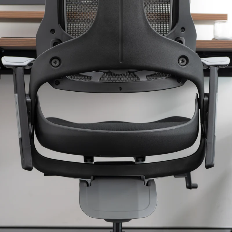Almost Perfect Desky Pro+ Ergonomic Chair