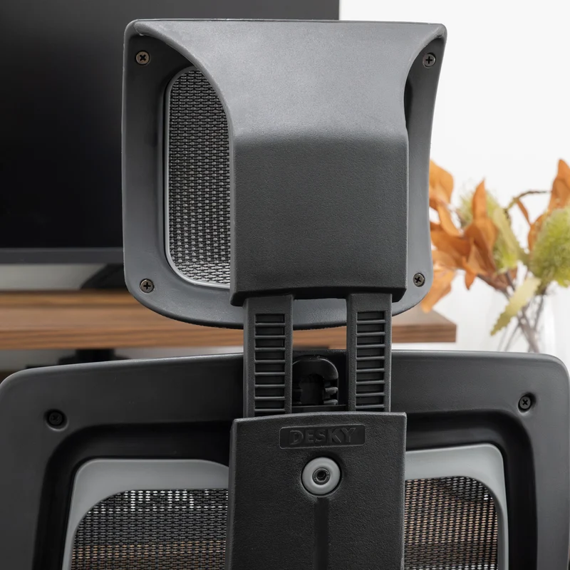 Almost Perfect Desky Pro+ Ergonomic Chair