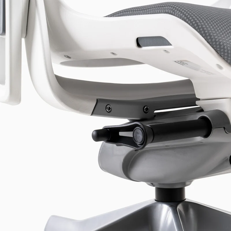 Almost Perfect Desky Pro+ Ergonomic Chair