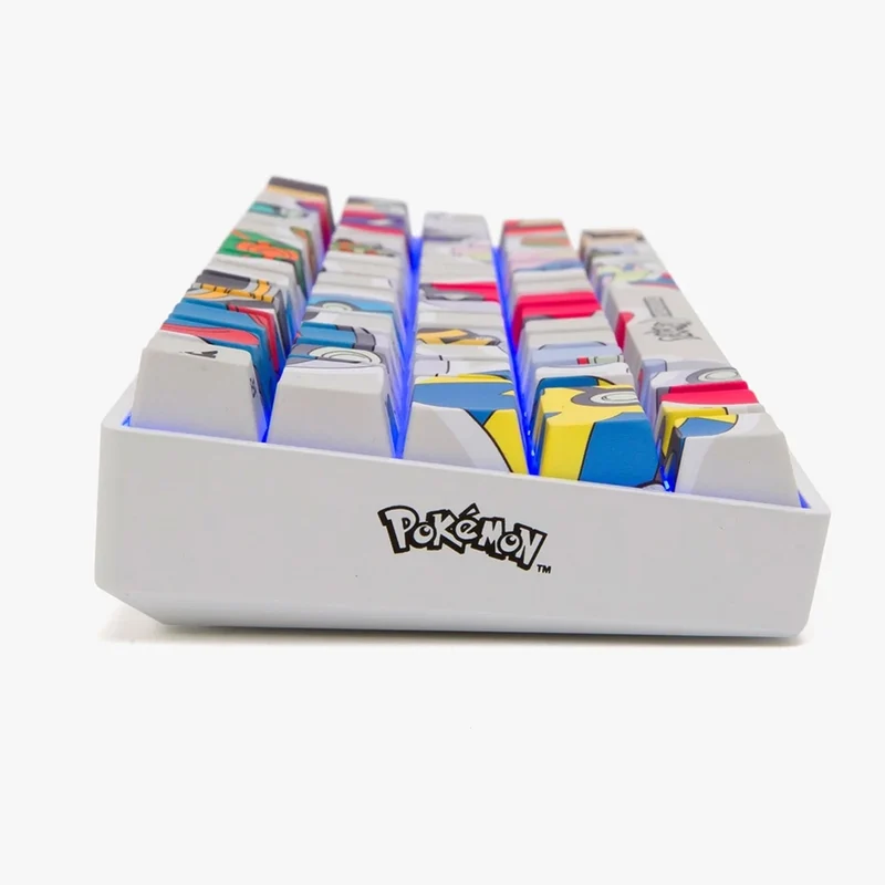 Higround Pokemon Base 65 ANSI US Pokeball Sticker