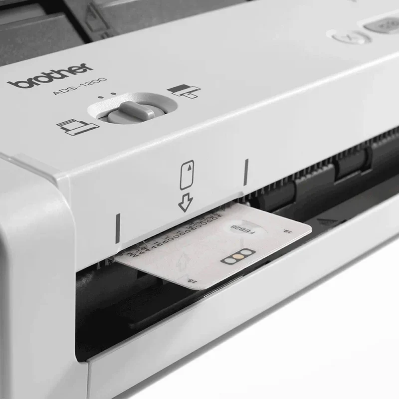 Scanner compact de documents recto-verso Brother - ADS-1200