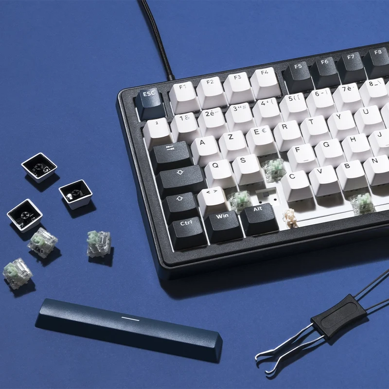The G-Lab Keyz Elite 400 HE ISO FR Black/Blue